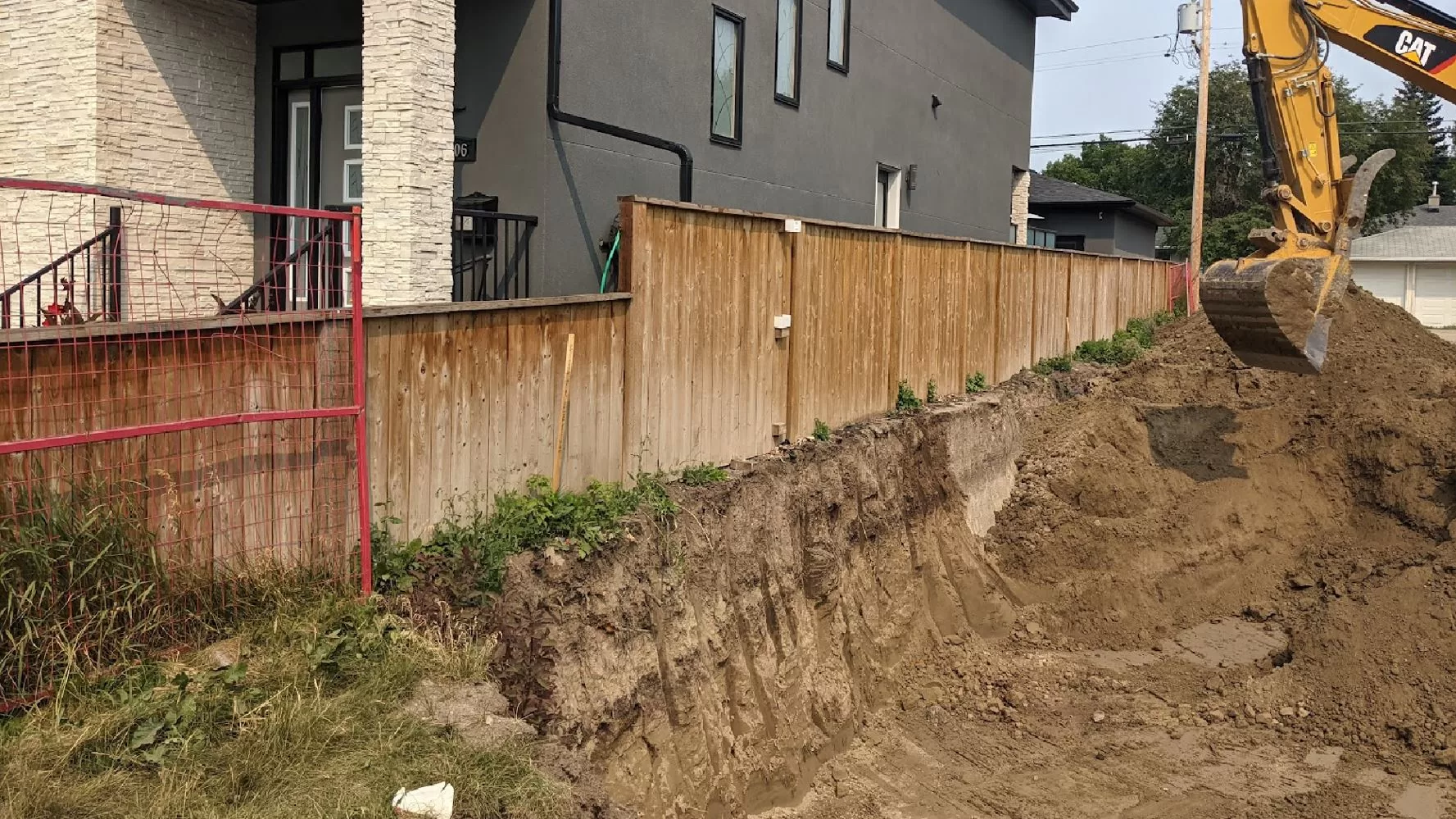 Calgary excavation services Gold Homes ltd.