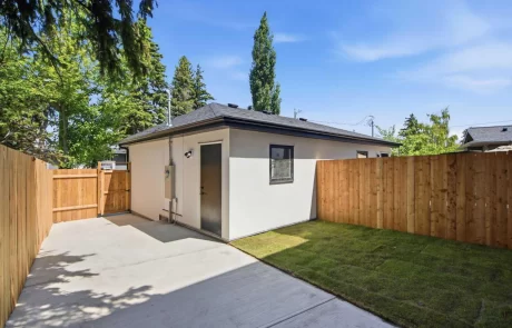 Custom Infill in North Haven Calgary – garage